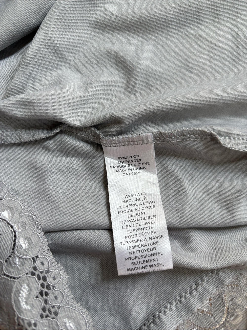 Reitmans grey lace trim cami top - Picture 5 of 6